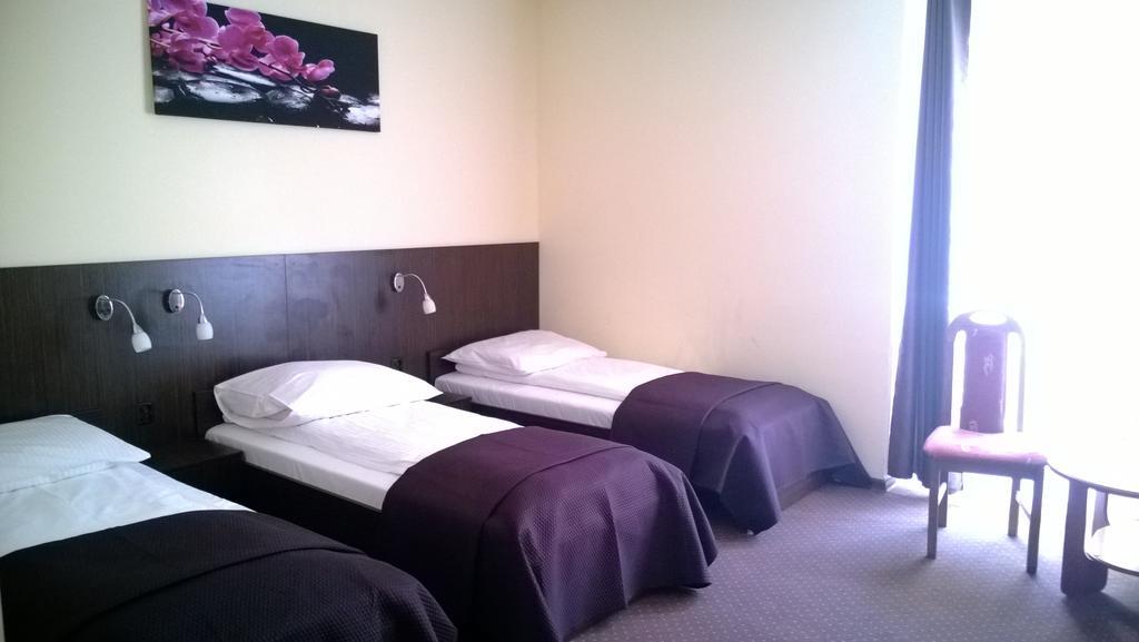 Yuca Hotel Лодз Стая снимка