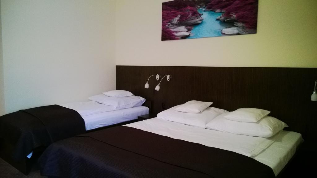 Yuca Hotel Лодз Стая снимка