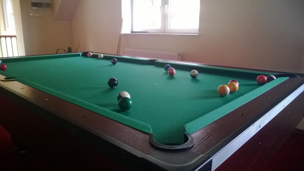 Yuca Hotel Лодз Екстериор снимка