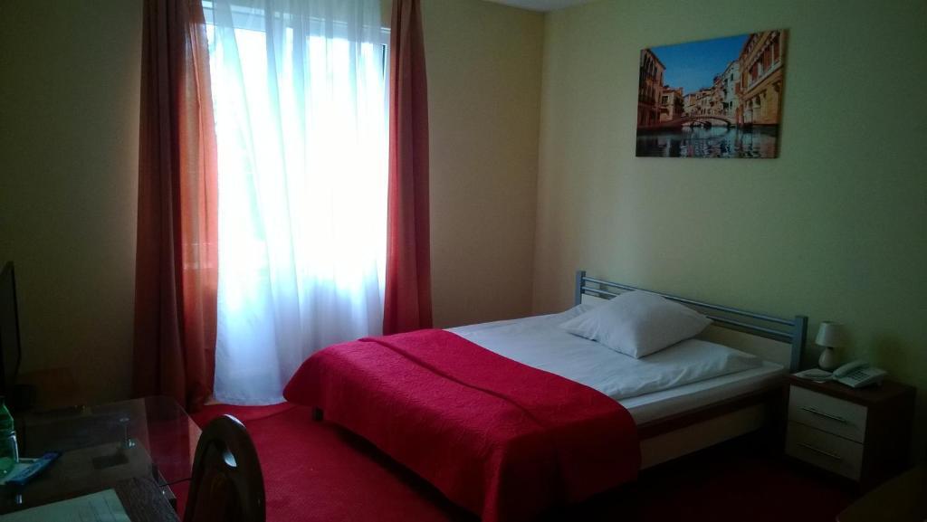 Yuca Hotel Лодз Стая снимка